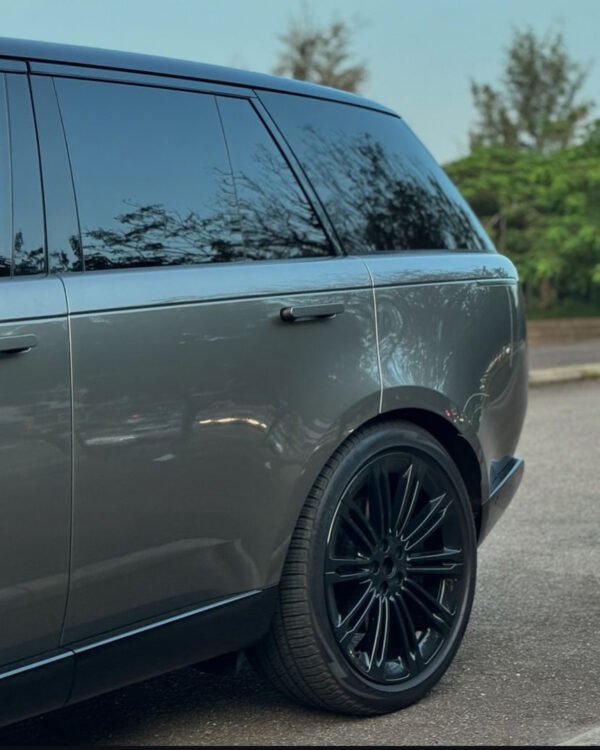 Range Rover Vogue 2023