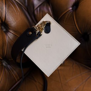 Lola bag in ivory and black